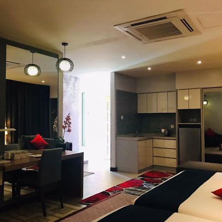 Villa Abadi Resort Pantai Cenang  Ngoại thất bức ảnh