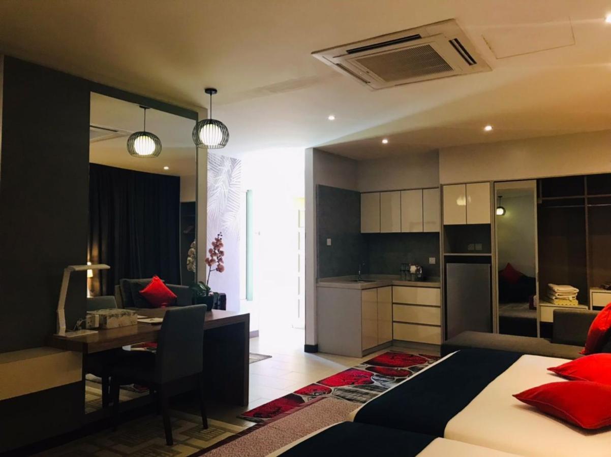 Villa Abadi Resort Pantai Cenang  Ngoại thất bức ảnh