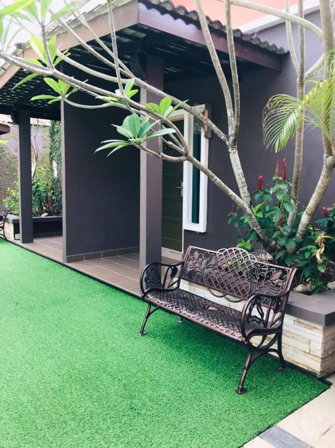 Villa Abadi Resort Pantai Cenang  Ngoại thất bức ảnh