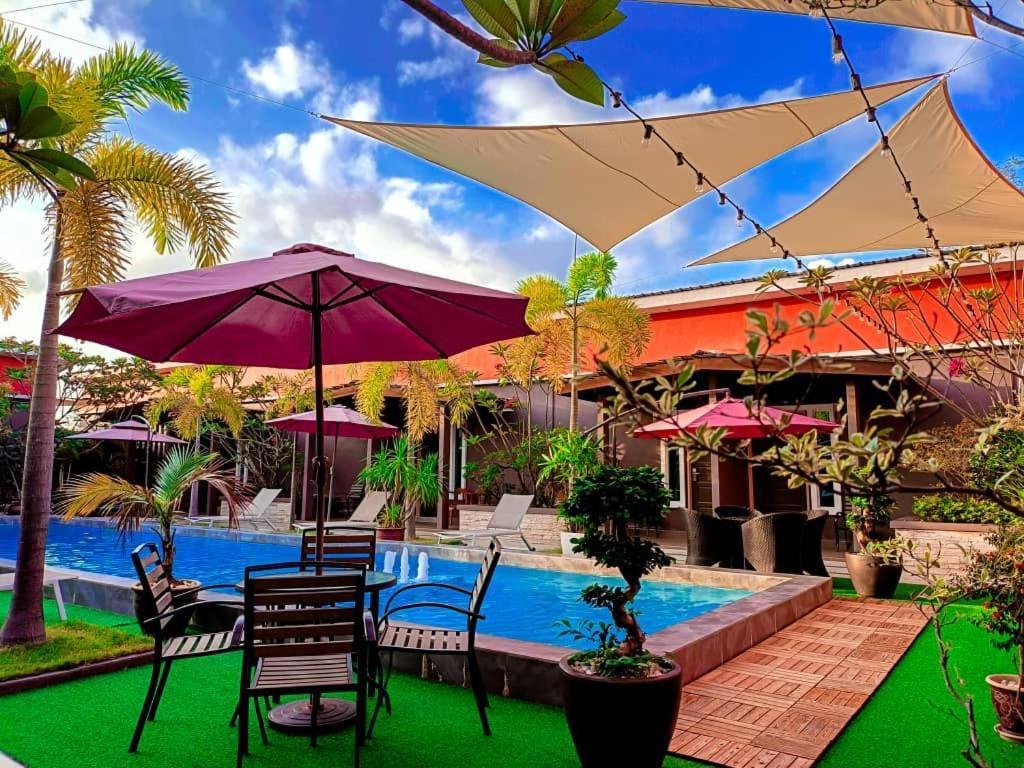 Villa Abadi Resort Pantai Cenang  Ngoại thất bức ảnh
