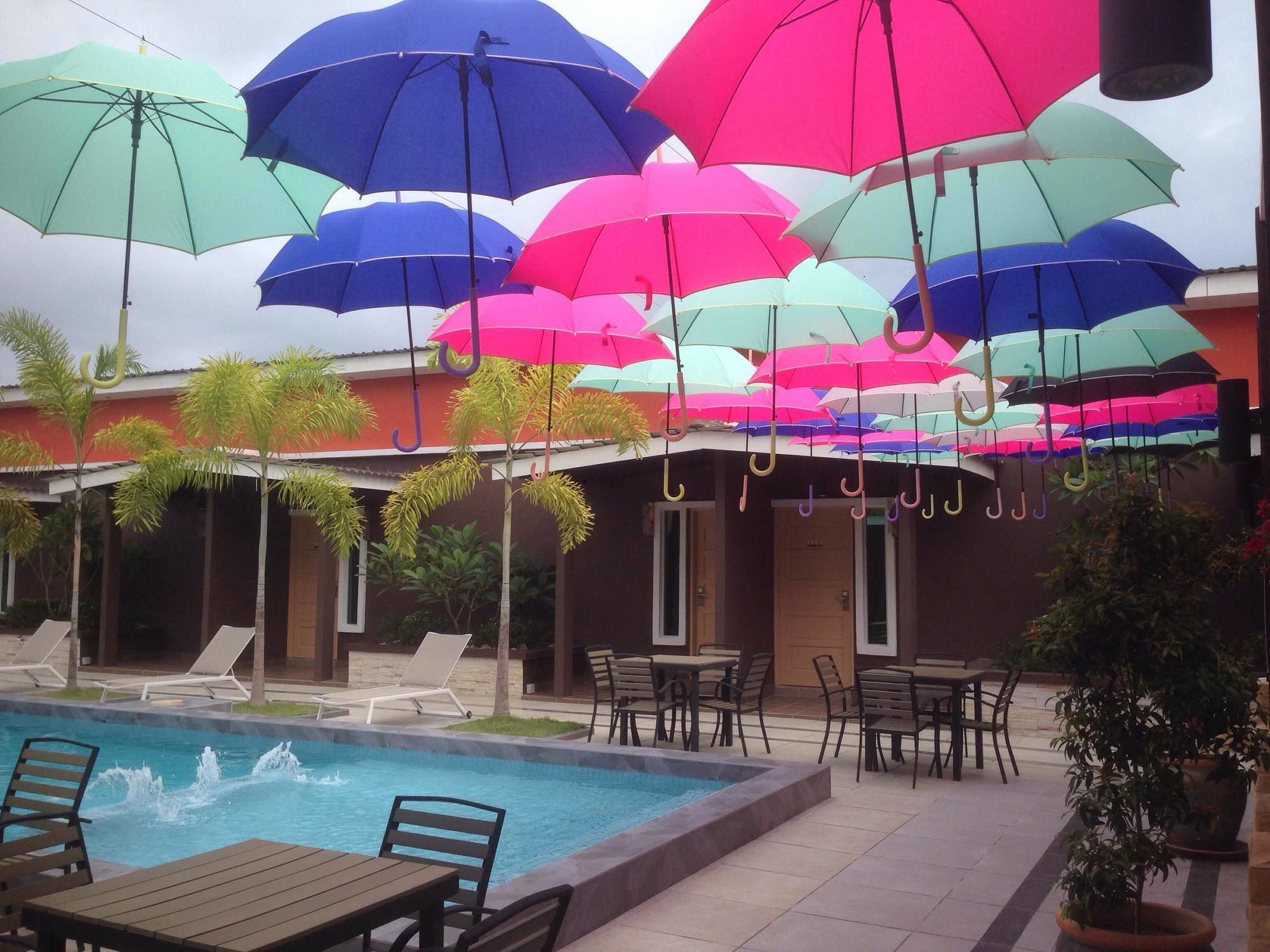Villa Abadi Resort Pantai Cenang  Ngoại thất bức ảnh